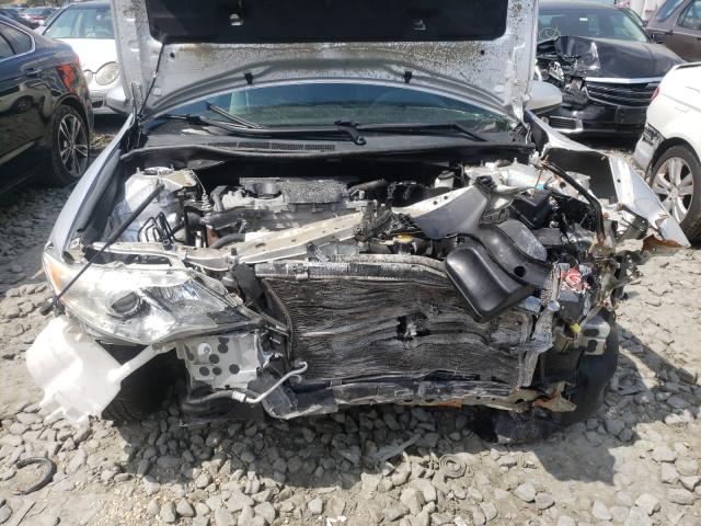 Photo 6 VIN: 4T4BF1FK7DR327260 - TOYOTA CAMRY L 