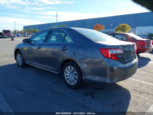 Photo 2 VIN: 4T4BF1FK7ER361765 - TOYOTA CAMRY 