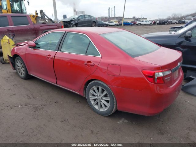 Photo 2 VIN: 4T4BF1FK7ER361894 - TOYOTA CAMRY 