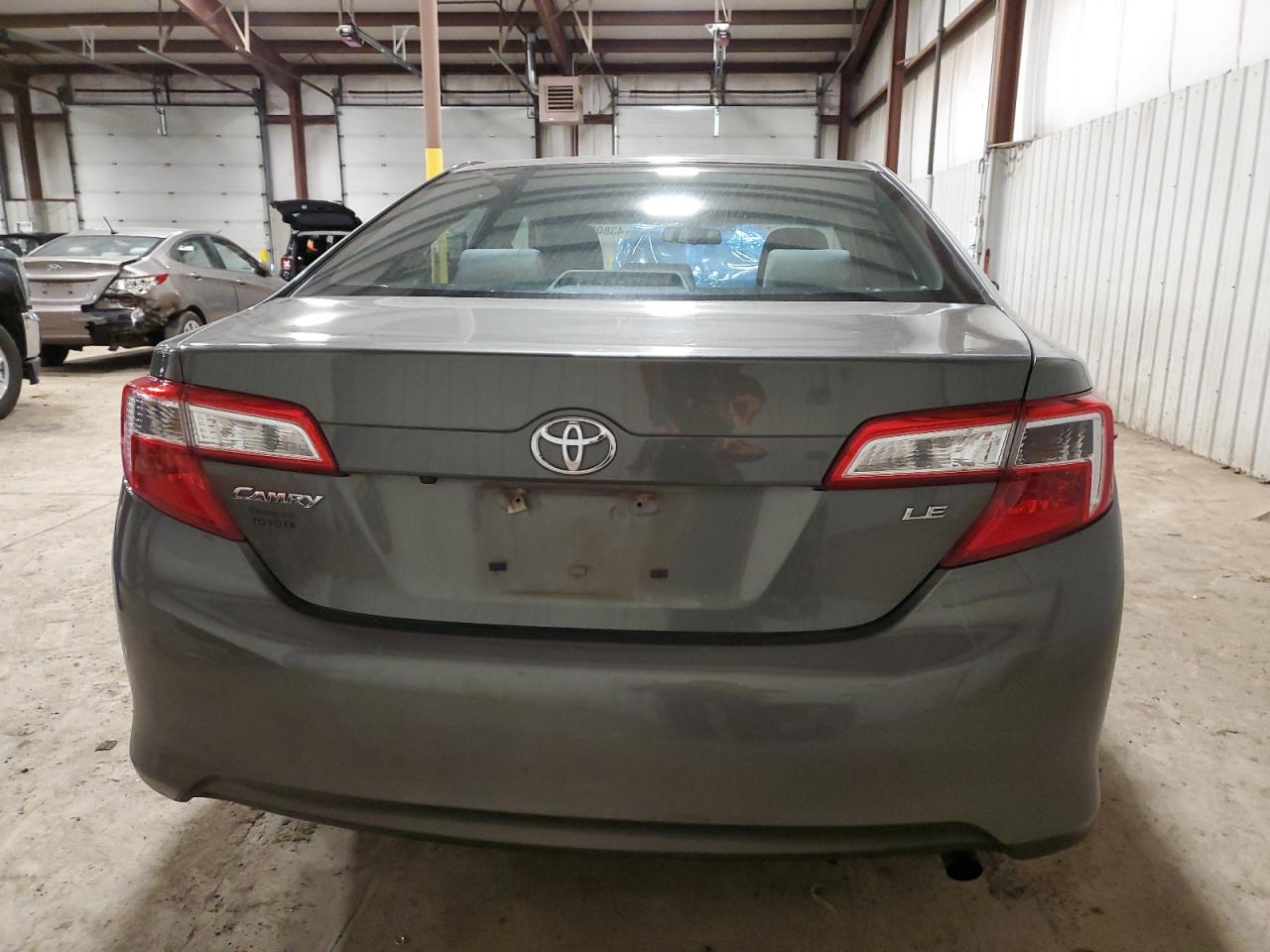 Photo 5 VIN: 4T4BF1FK7ER415629 - TOYOTA CAMRY 