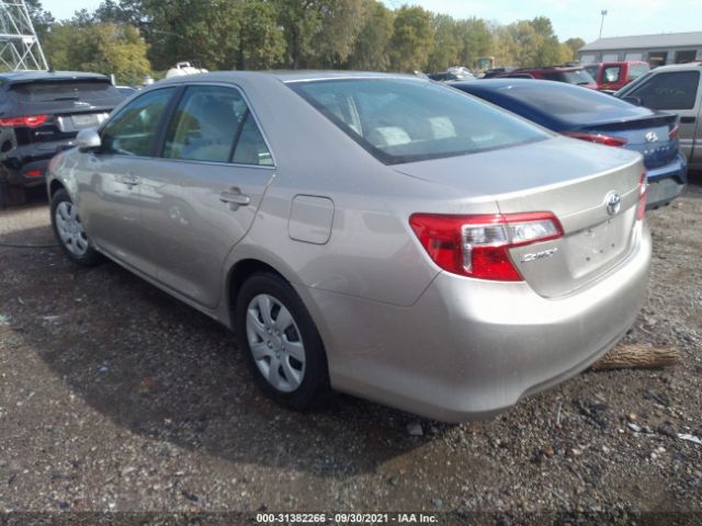 Photo 2 VIN: 4T4BF1FK7ER418191 - TOYOTA CAMRY 