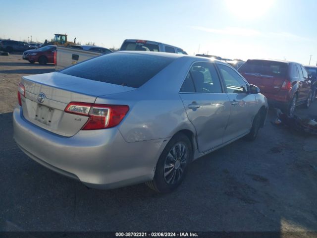 Photo 3 VIN: 4T4BF1FK7ER443981 - TOYOTA CAMRY 