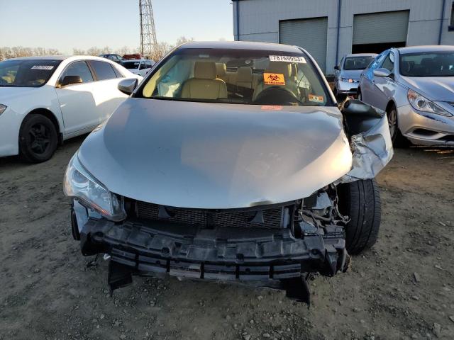 Photo 4 VIN: 4T4BF1FK7FR495189 - TOYOTA CAMRY 