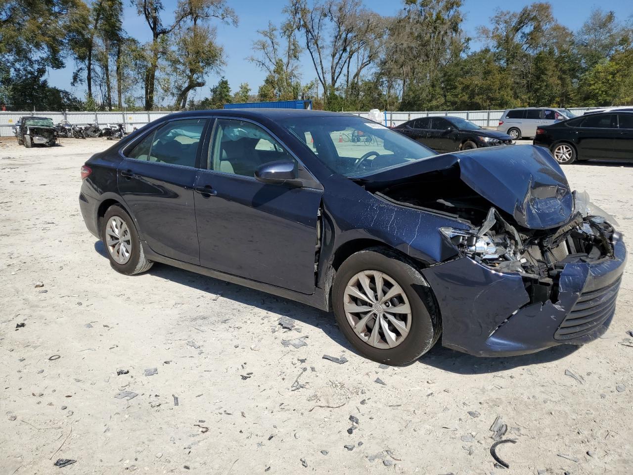 Photo 3 VIN: 4T4BF1FK7GR555439 - TOYOTA CAMRY 