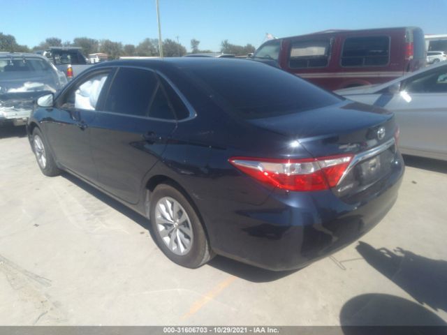 Photo 2 VIN: 4T4BF1FK7GR557563 - TOYOTA CAMRY 