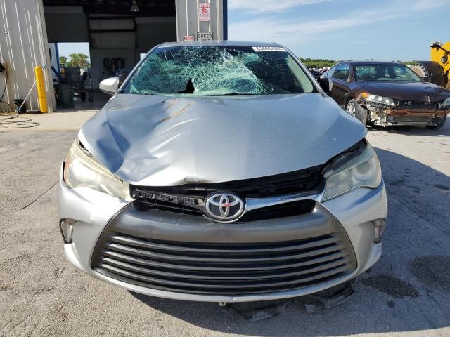 Photo 4 VIN: 4T4BF1FK7GR570653 - TOYOTA CAMRY LE 