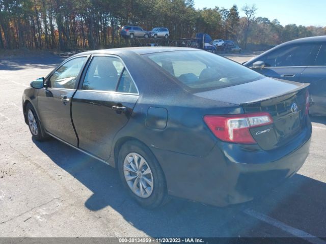 Photo 2 VIN: 4T4BF1FK8CR164679 - TOYOTA CAMRY 