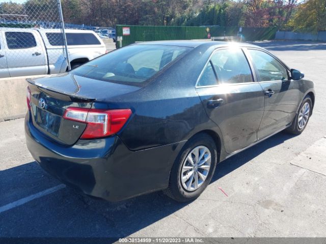 Photo 3 VIN: 4T4BF1FK8CR164679 - TOYOTA CAMRY 