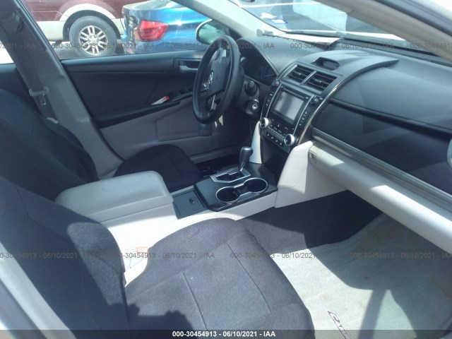 Photo 4 VIN: 4T4BF1FK8CR201732 - TOYOTA CAMRY 