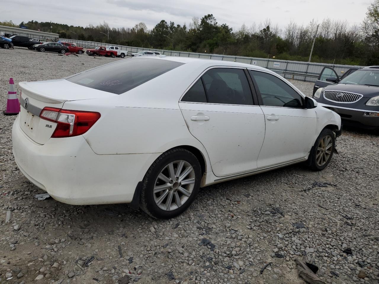 Photo 2 VIN: 4T4BF1FK8CR210138 - TOYOTA CAMRY 