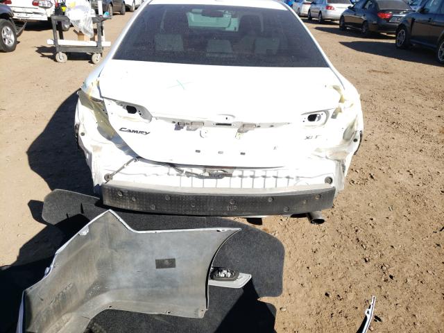 Photo 8 VIN: 4T4BF1FK8CR218451 - TOYOTA CAMRY BASE 