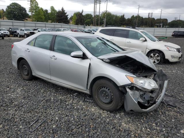 Photo 3 VIN: 4T4BF1FK8CR228638 - TOYOTA CAMRY BASE 