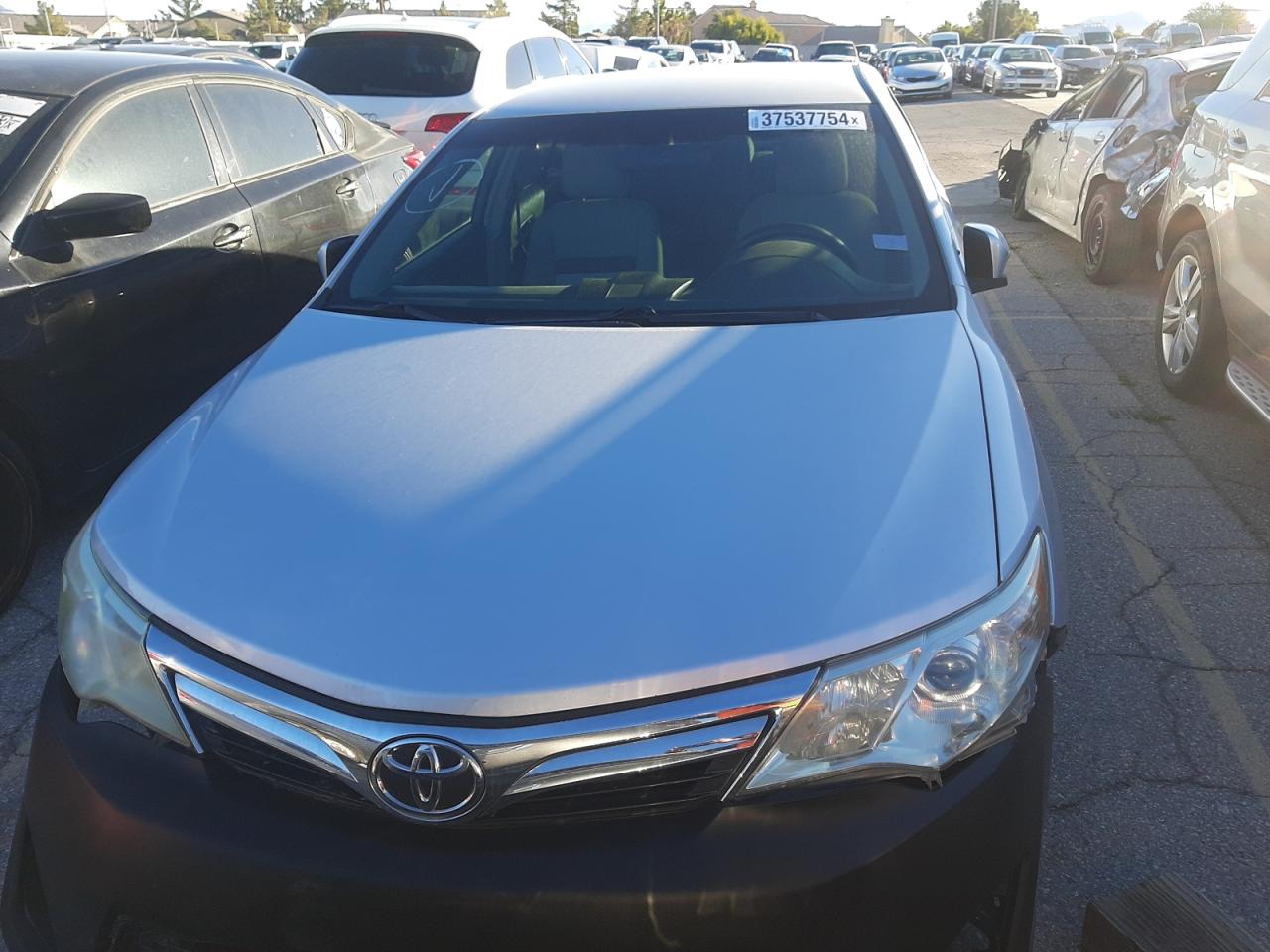 Photo 2 VIN: 4T4BF1FK8CR257542 - TOYOTA CAMRY 