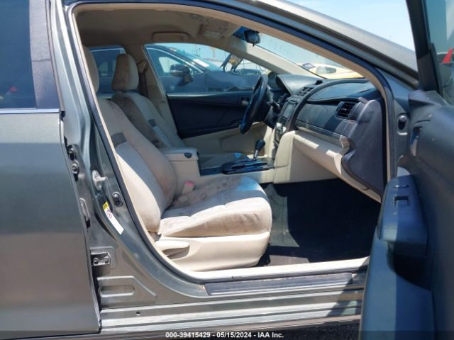 Photo 4 VIN: 4T4BF1FK8CR260571 - TOYOTA CAMRY 