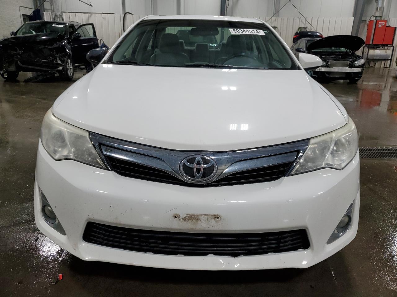 Photo 4 VIN: 4T4BF1FK8CR261154 - TOYOTA CAMRY 