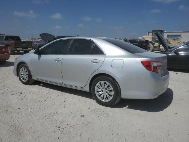 Photo 1 VIN: 4T4BF1FK8CR261865 - TOYOTA CAMRY BASE 