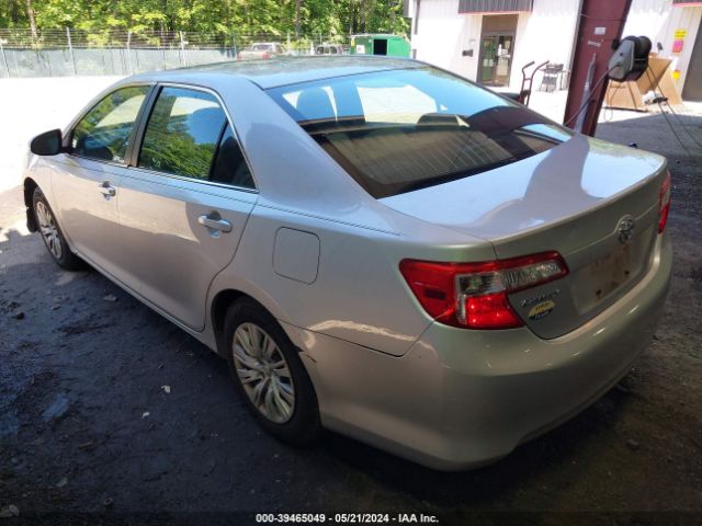 Photo 2 VIN: 4T4BF1FK8CR268606 - TOYOTA CAMRY 