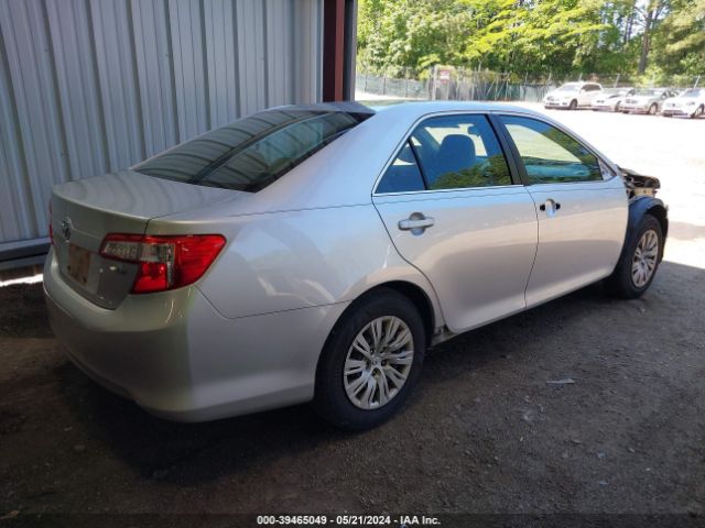 Photo 3 VIN: 4T4BF1FK8CR268606 - TOYOTA CAMRY 