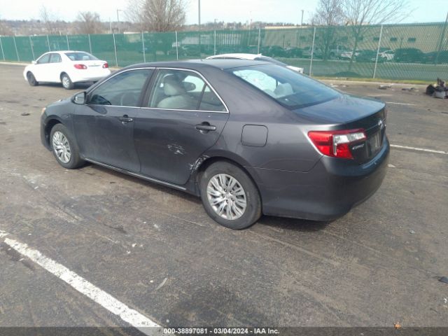 Photo 2 VIN: 4T4BF1FK8DR290655 - TOYOTA CAMRY 