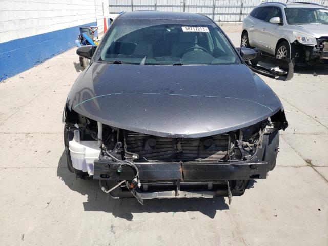 Photo 4 VIN: 4T4BF1FK8DR295211 - TOYOTA CAMRY L 