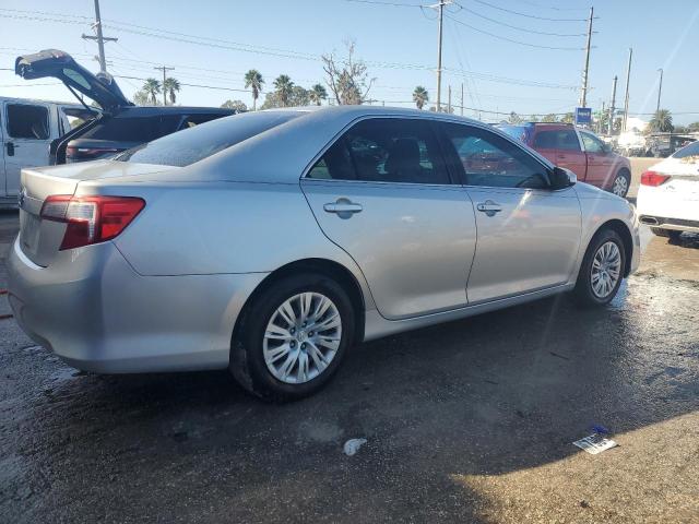 Photo 2 VIN: 4T4BF1FK8DR306515 - TOYOTA CAMRY L 