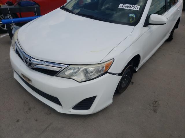 Photo 8 VIN: 4T4BF1FK8DR322018 - TOYOTA CAMRY L 