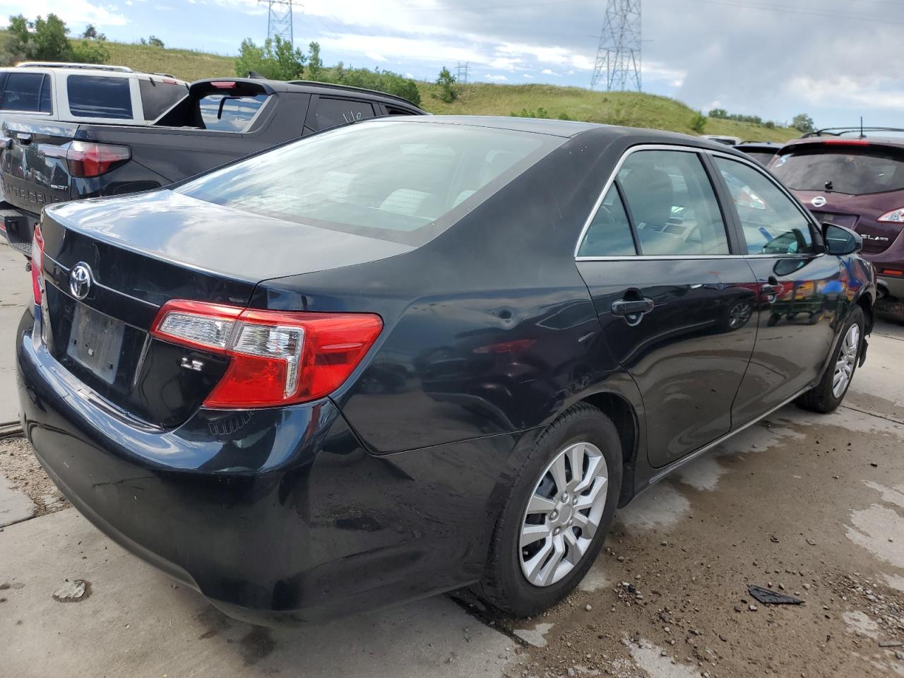 Photo 2 VIN: 4T4BF1FK8ER371544 - TOYOTA CAMRY 