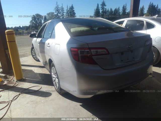 Photo 2 VIN: 4T4BF1FK8ER392099 - TOYOTA CAMRY 