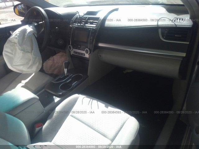 Photo 4 VIN: 4T4BF1FK8ER392099 - TOYOTA CAMRY 