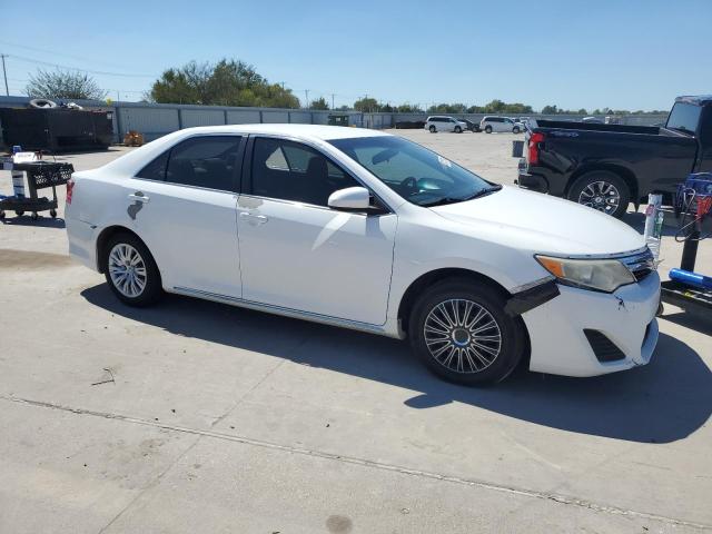 Photo 3 VIN: 4T4BF1FK8ER392233 - TOYOTA CAMRY L 