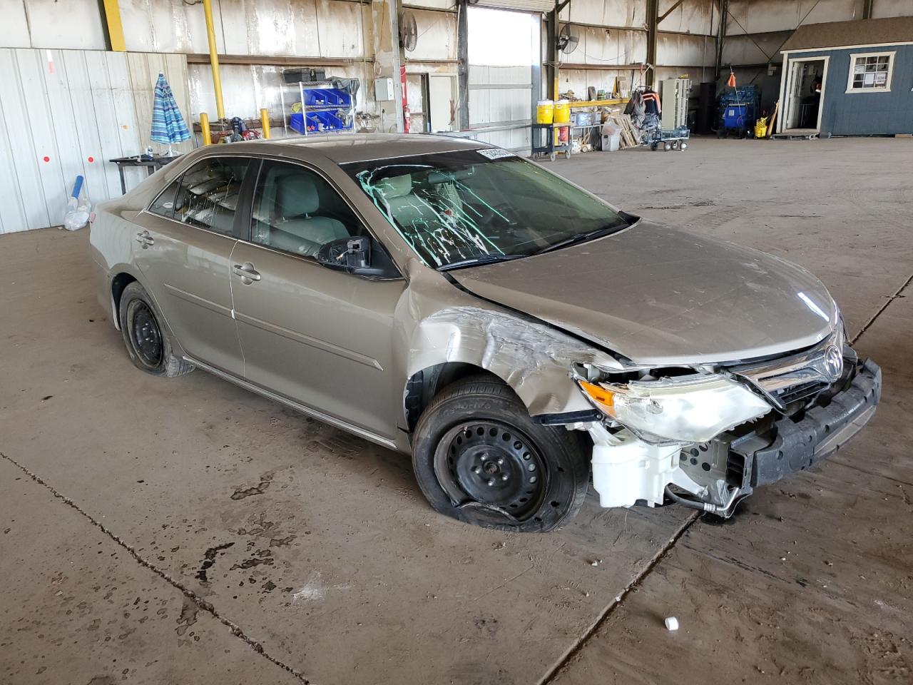 Photo 3 VIN: 4T4BF1FK8ER425196 - TOYOTA CAMRY 