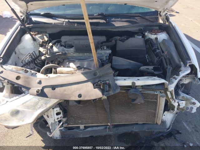 Photo 9 VIN: 4T4BF1FK8ER429197 - TOYOTA CAMRY 