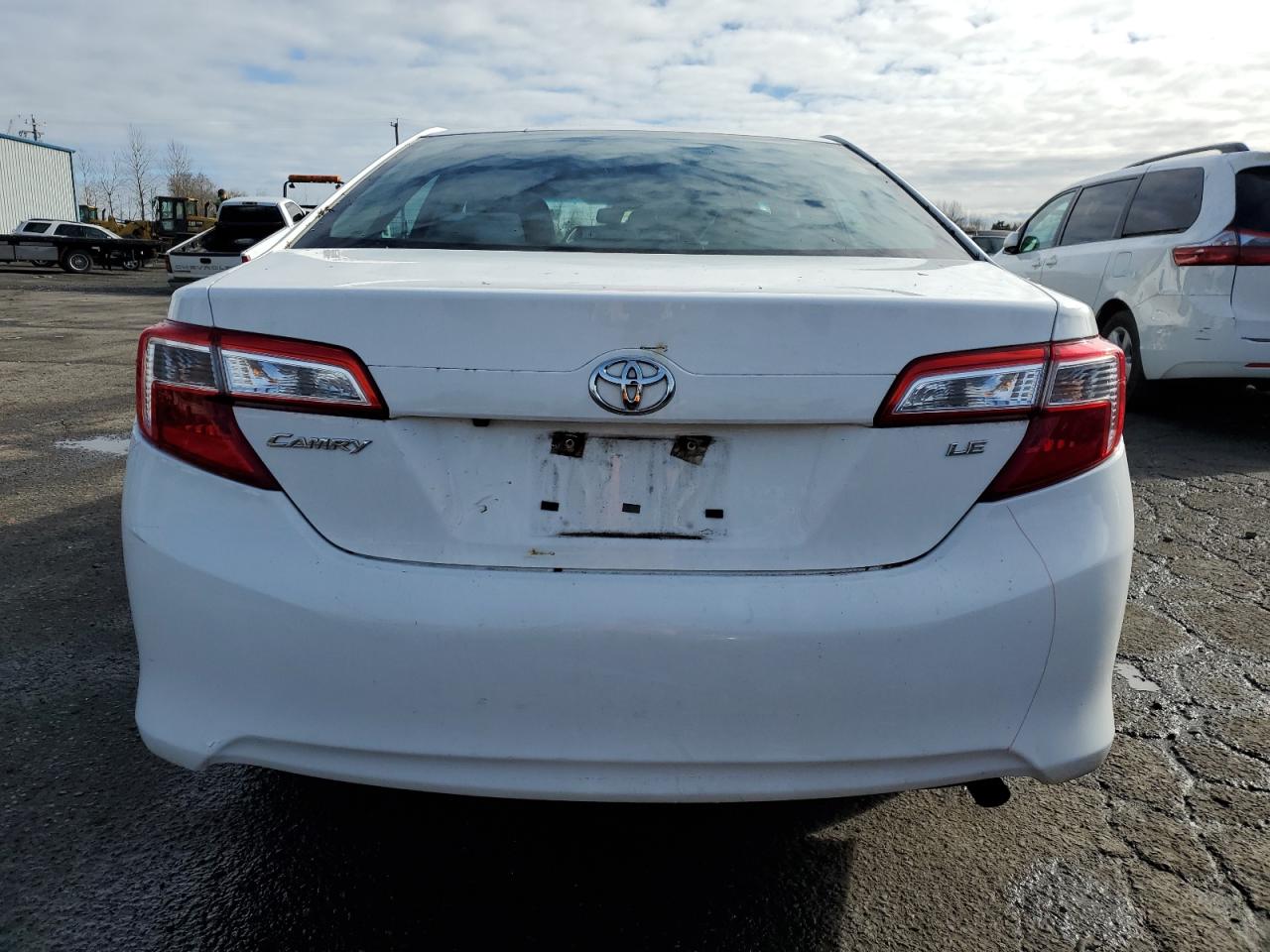 Photo 5 VIN: 4T4BF1FK8ER432116 - TOYOTA CAMRY 