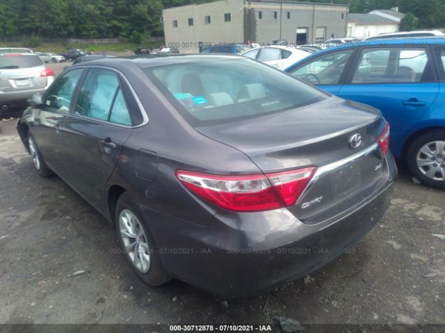 Photo 2 VIN: 4T4BF1FK8GR517847 - TOYOTA CAMRY 