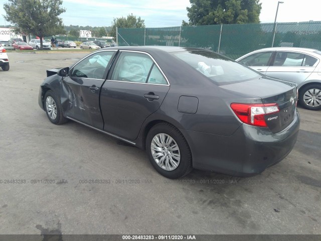 Photo 2 VIN: 4T4BF1FK9CR168238 - TOYOTA CAMRY 