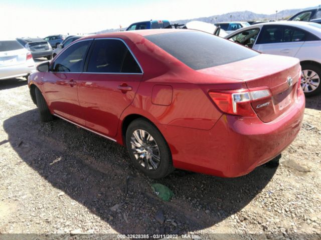 Photo 2 VIN: 4T4BF1FK9CR200928 - TOYOTA CAMRY 