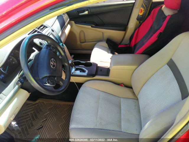 Photo 4 VIN: 4T4BF1FK9CR200928 - TOYOTA CAMRY 