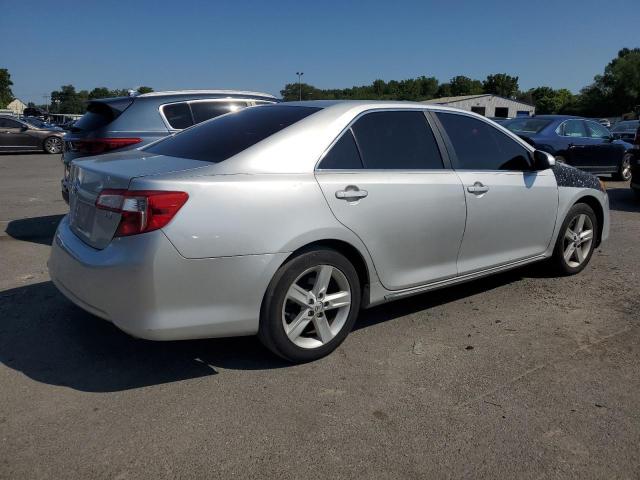 Photo 2 VIN: 4T4BF1FK9CR205627 - TOYOTA CAMRY BASE 