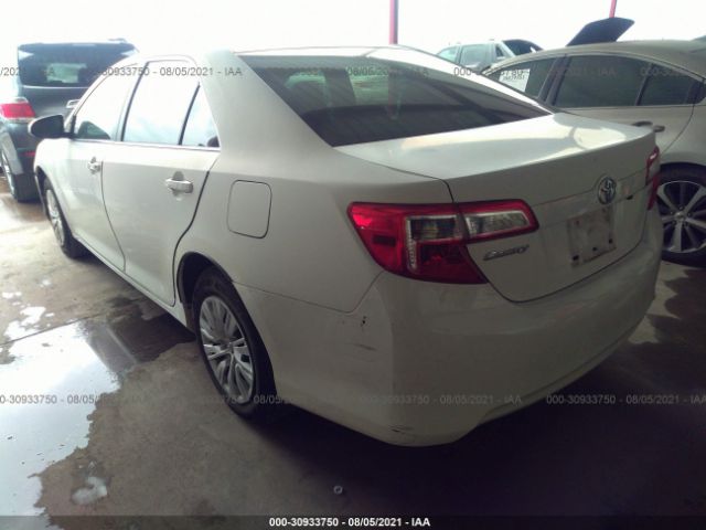 Photo 2 VIN: 4T4BF1FK9CR226199 - TOYOTA CAMRY 