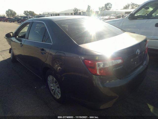 Photo 2 VIN: 4T4BF1FK9CR232360 - TOYOTA CAMRY 