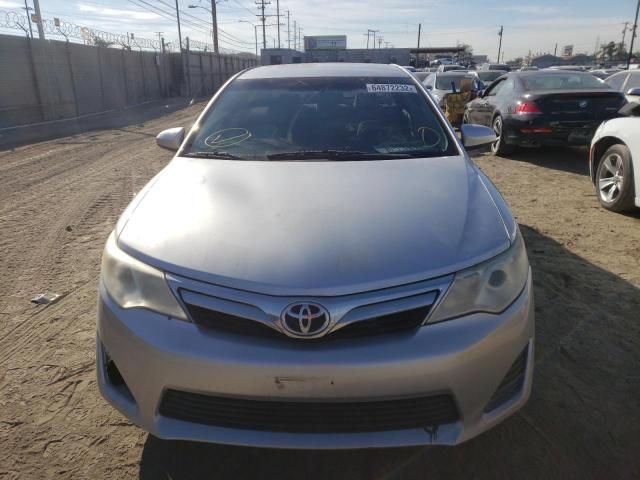 Photo 4 VIN: 4T4BF1FK9CR253998 - TOYOTA CAMRY BASE 