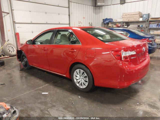 Photo 2 VIN: 4T4BF1FK9CR255718 - TOYOTA CAMRY 