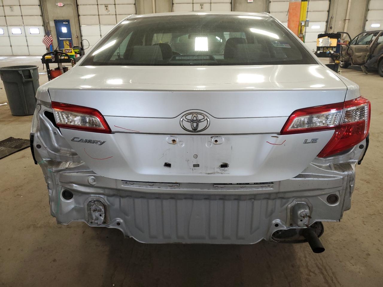 Photo 5 VIN: 4T4BF1FK9CR266105 - TOYOTA CAMRY 