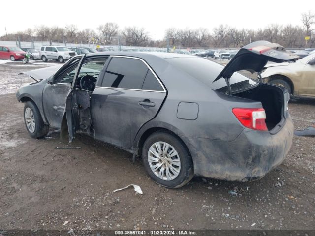 Photo 2 VIN: 4T4BF1FK9CR267366 - TOYOTA CAMRY 