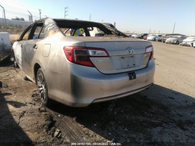 Photo 2 VIN: 4T4BF1FK9DR277025 - TOYOTA CAMRY 