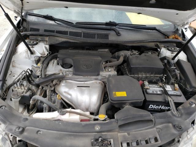 Photo 6 VIN: 4T4BF1FK9DR294553 - TOYOTA CAMRY L 