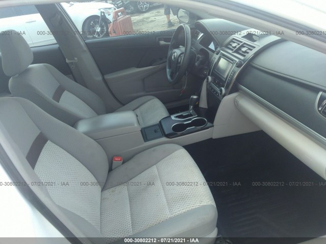 Photo 4 VIN: 4T4BF1FK9DR295511 - TOYOTA CAMRY 