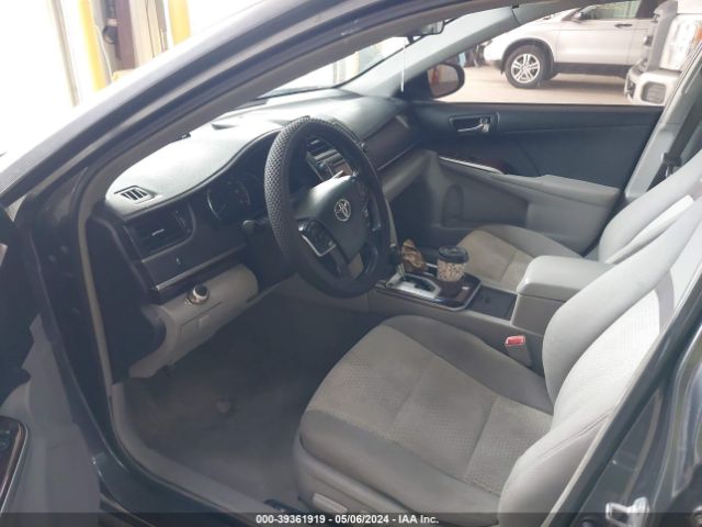 Photo 4 VIN: 4T4BF1FK9DR310413 - TOYOTA CAMRY 