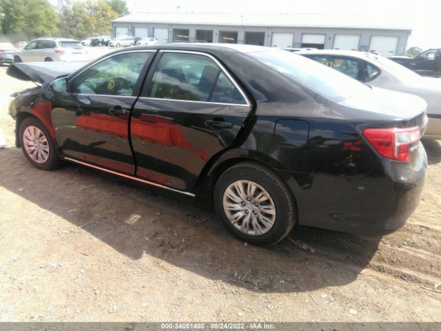 Photo 2 VIN: 4T4BF1FK9DR323260 - TOYOTA CAMRY 