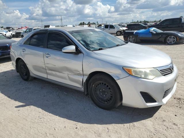 Photo 3 VIN: 4T4BF1FK9DR325882 - TOYOTA CAMRY L 